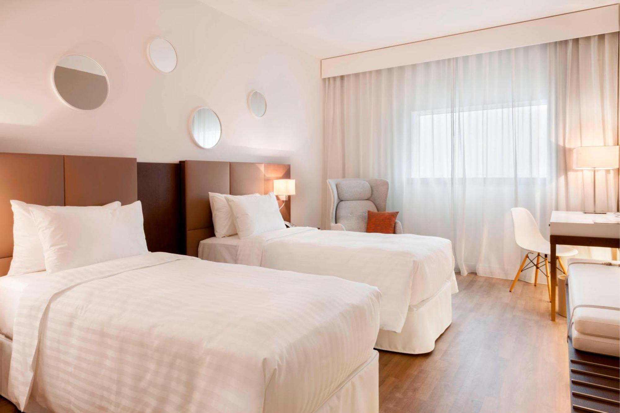 Ac Hotel By Marriott Paris Le Bourget Airport Dugny Dış mekan fotoğraf